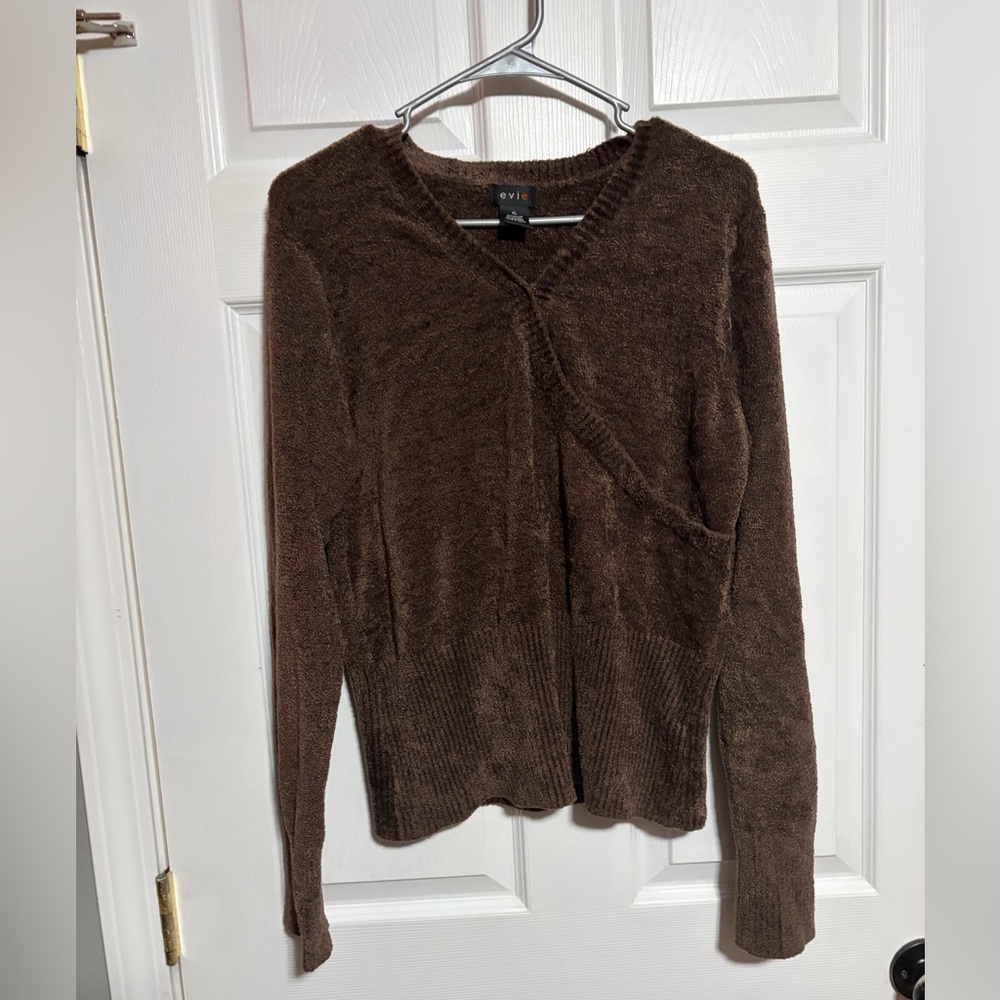 EVIE Chocolate Knit Top